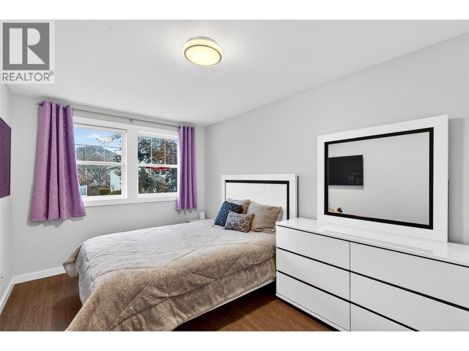 2220 Shannon Ridge Drive Unit# 109