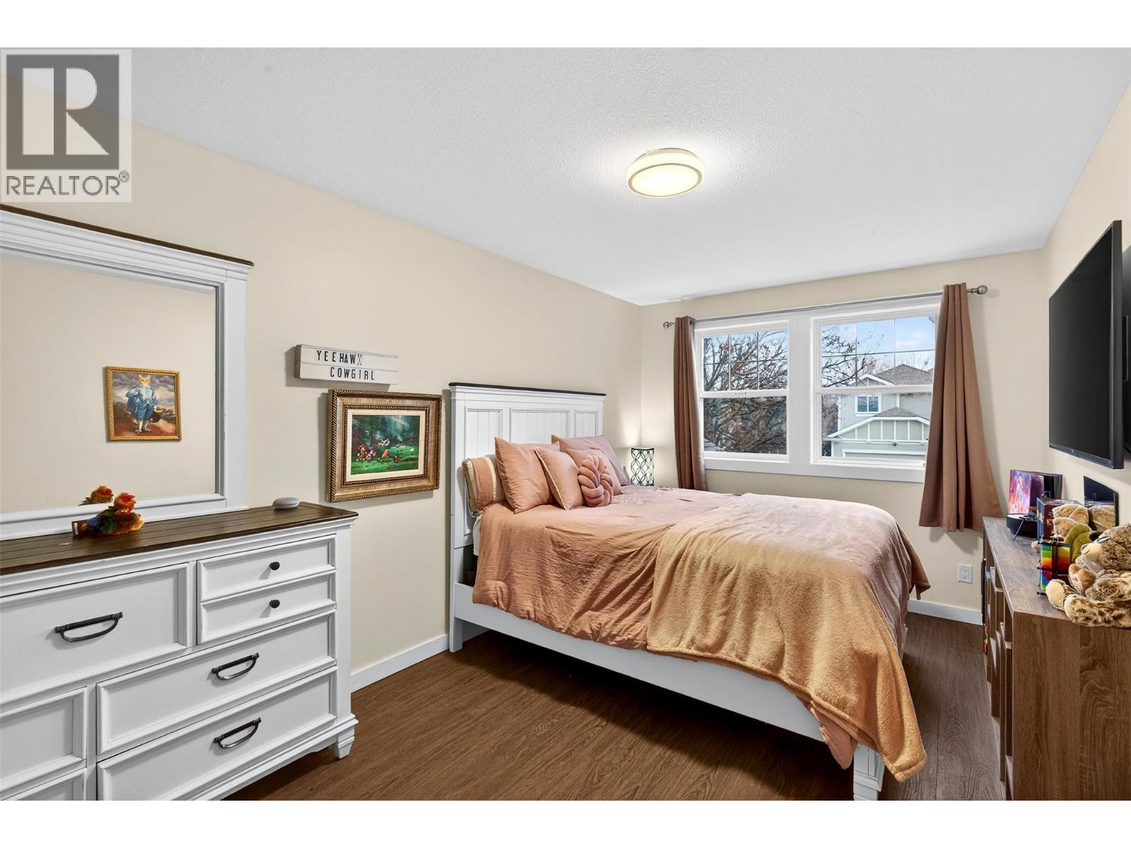 2220 Shannon Ridge Drive Unit# 109