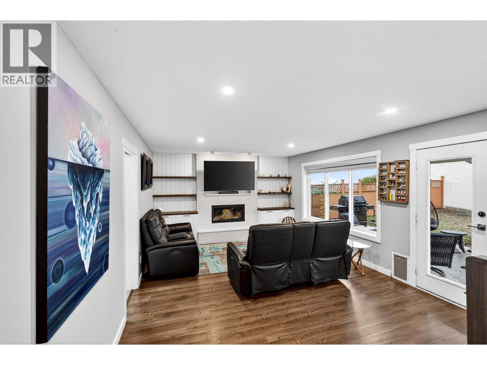 2220 Shannon Ridge Drive Unit# 109