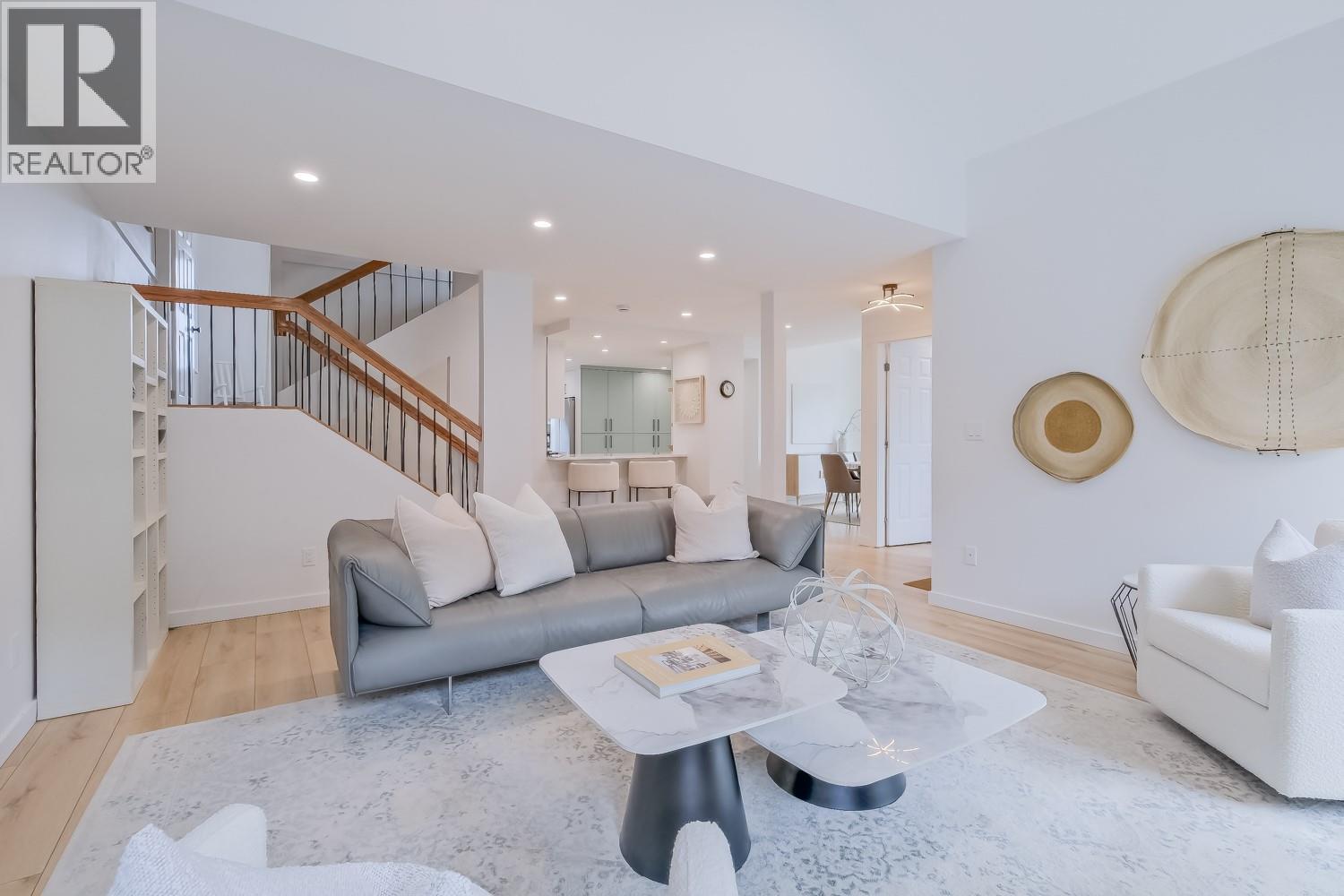 414 West Avenue Unit# 11