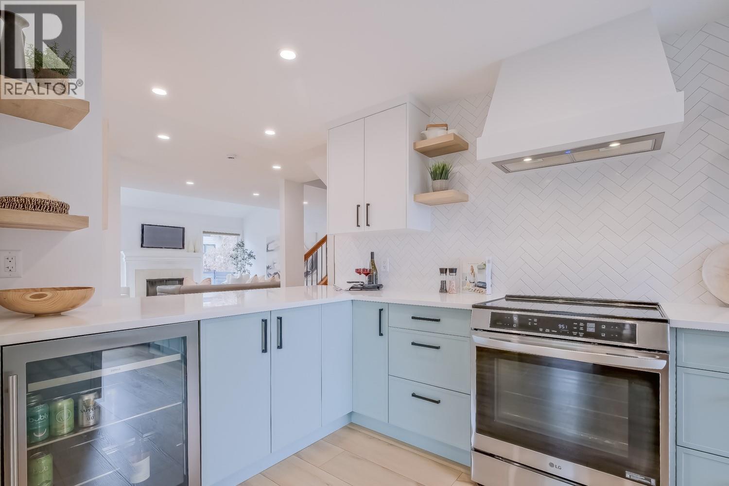 414 West Avenue Unit# 11