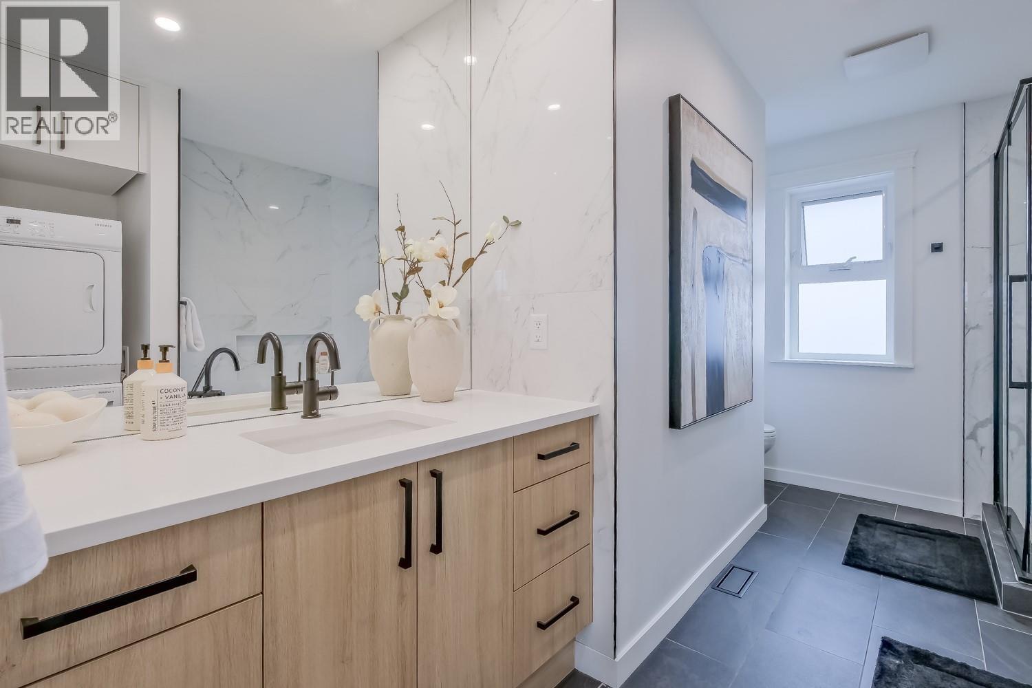 414 West Avenue Unit# 11