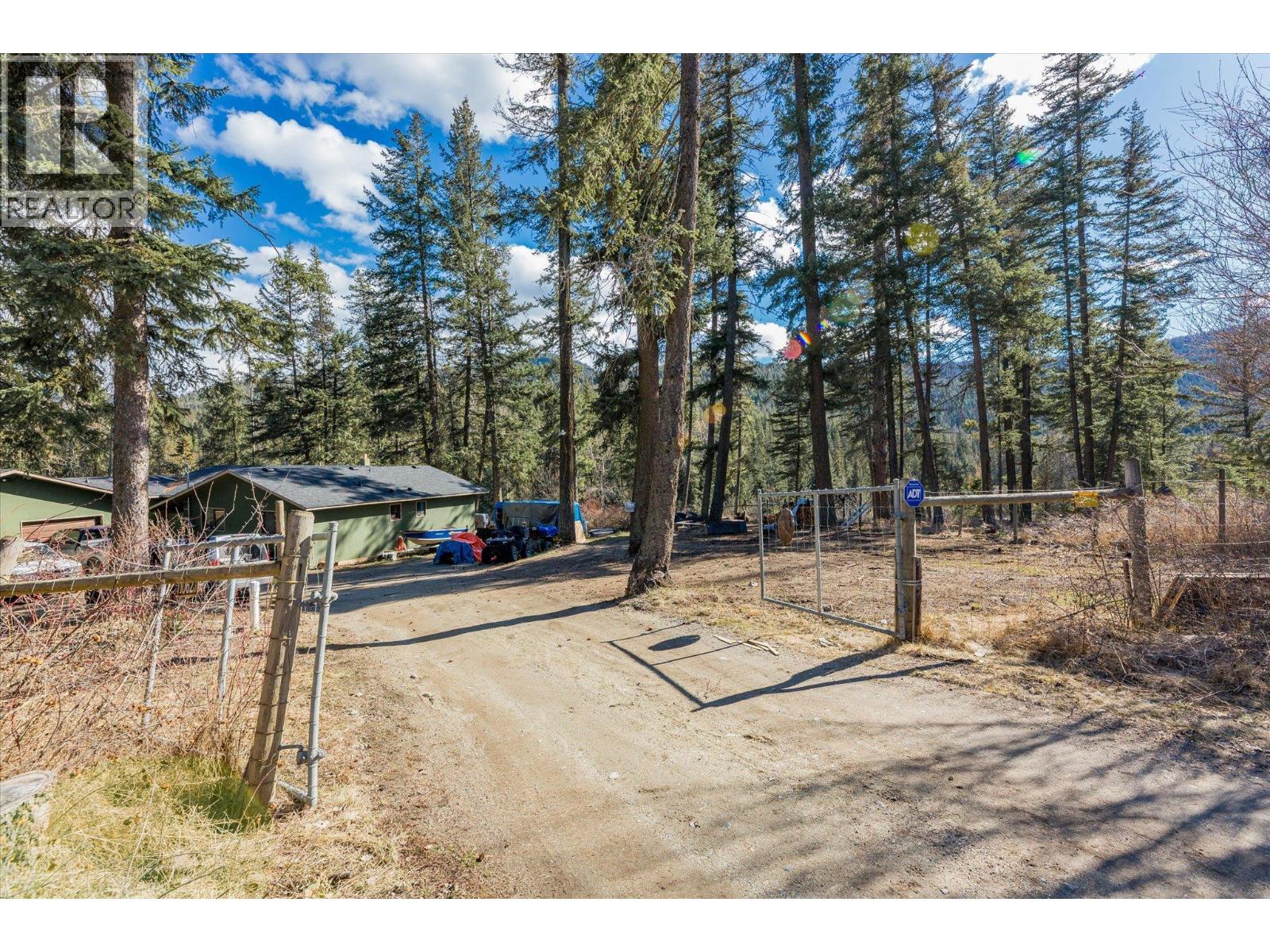10623 Highway 33 East Highway