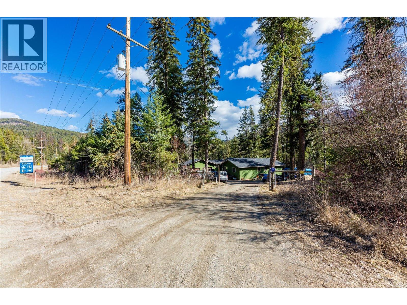 10623 Highway 33 East Highway