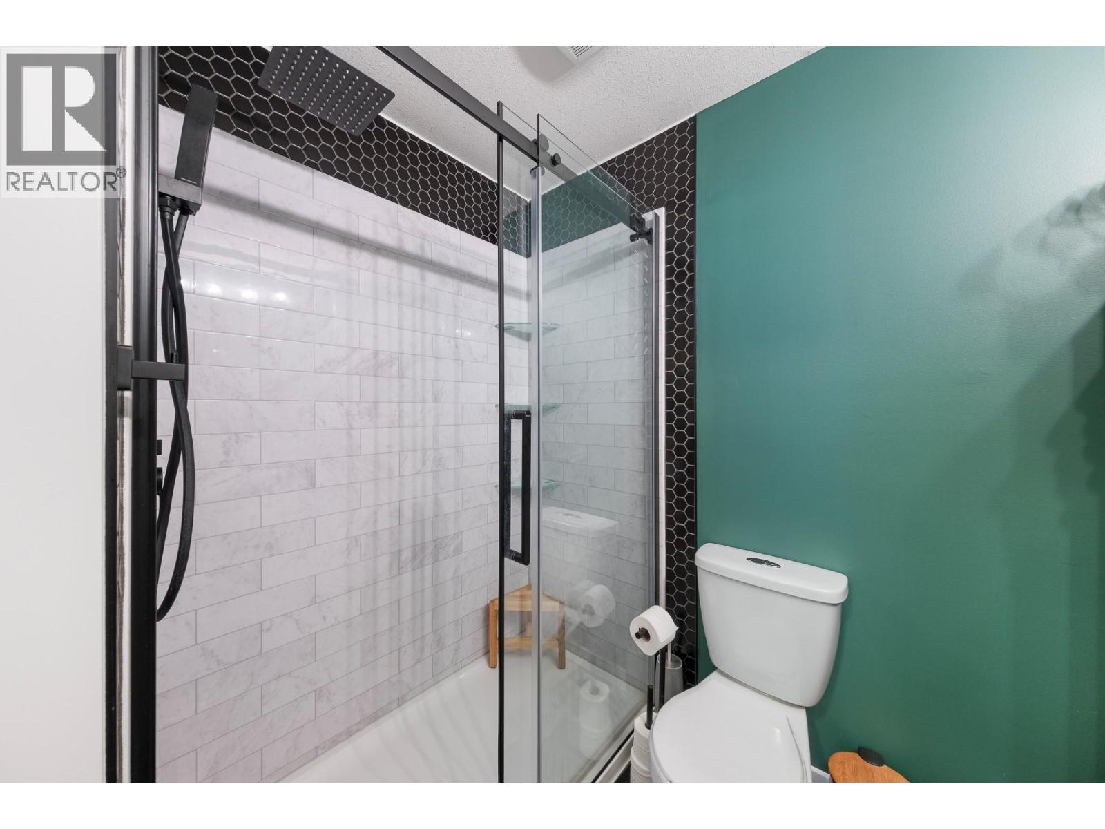 215 Taylor Road Unit# 12