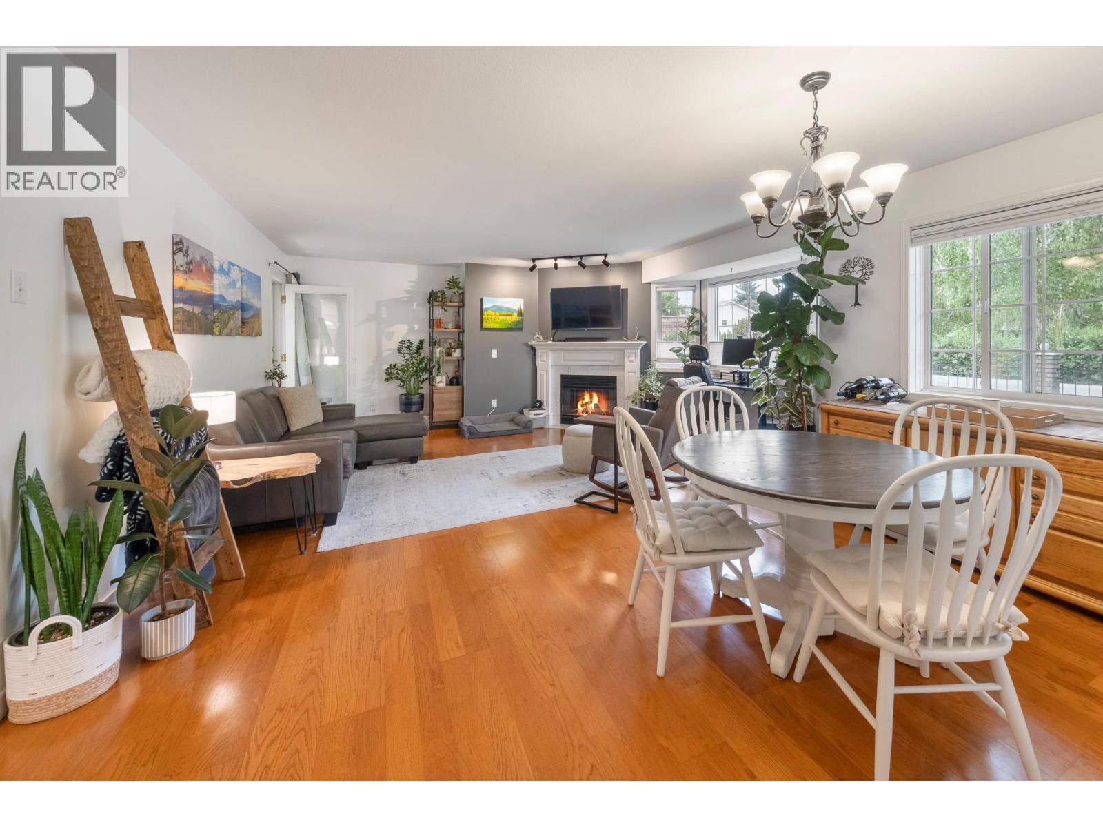 215 Taylor Road Unit# 12