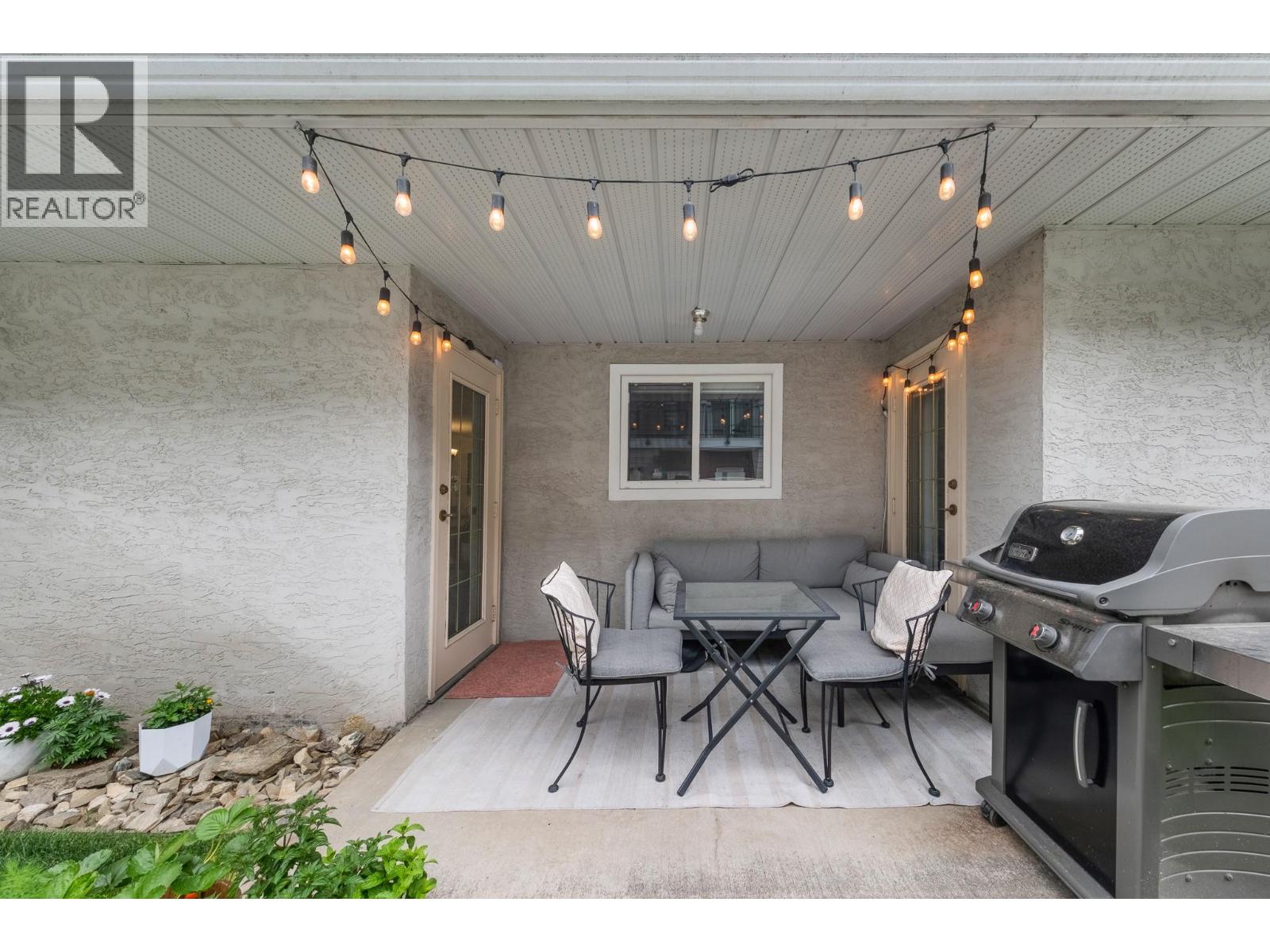 215 Taylor Road Unit# 12
