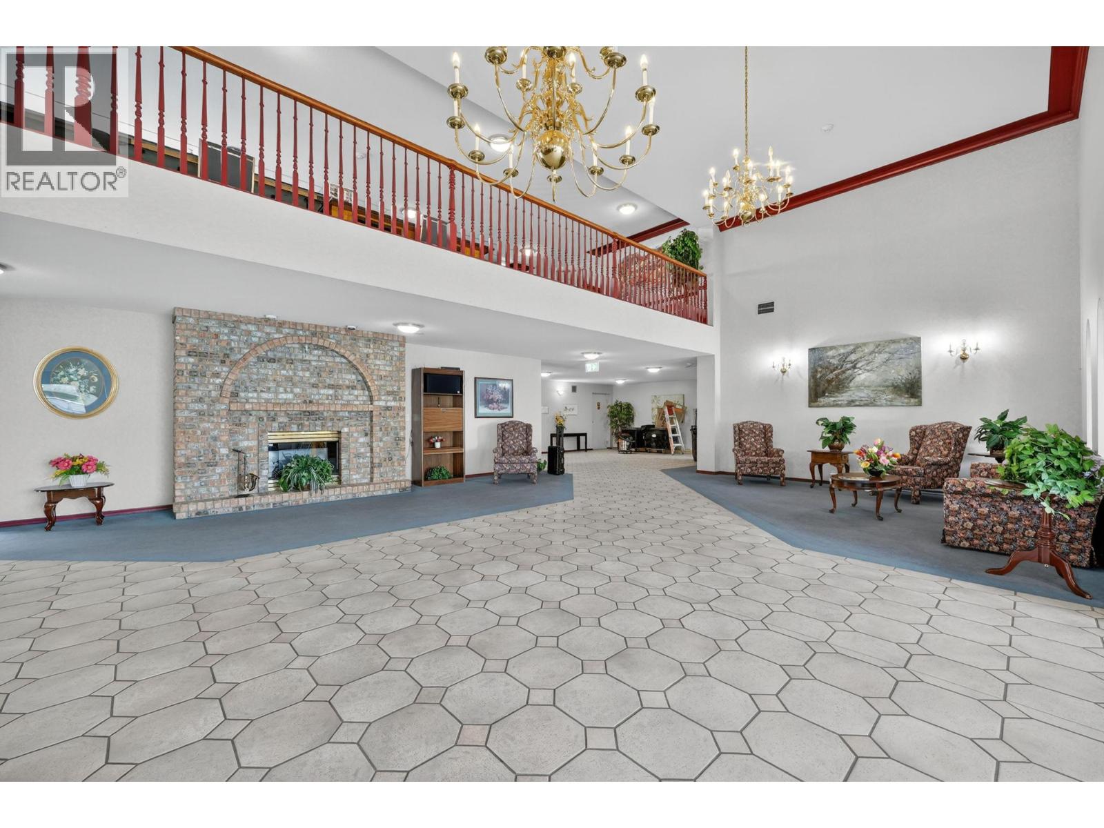 877 KLO Road Unit# 303