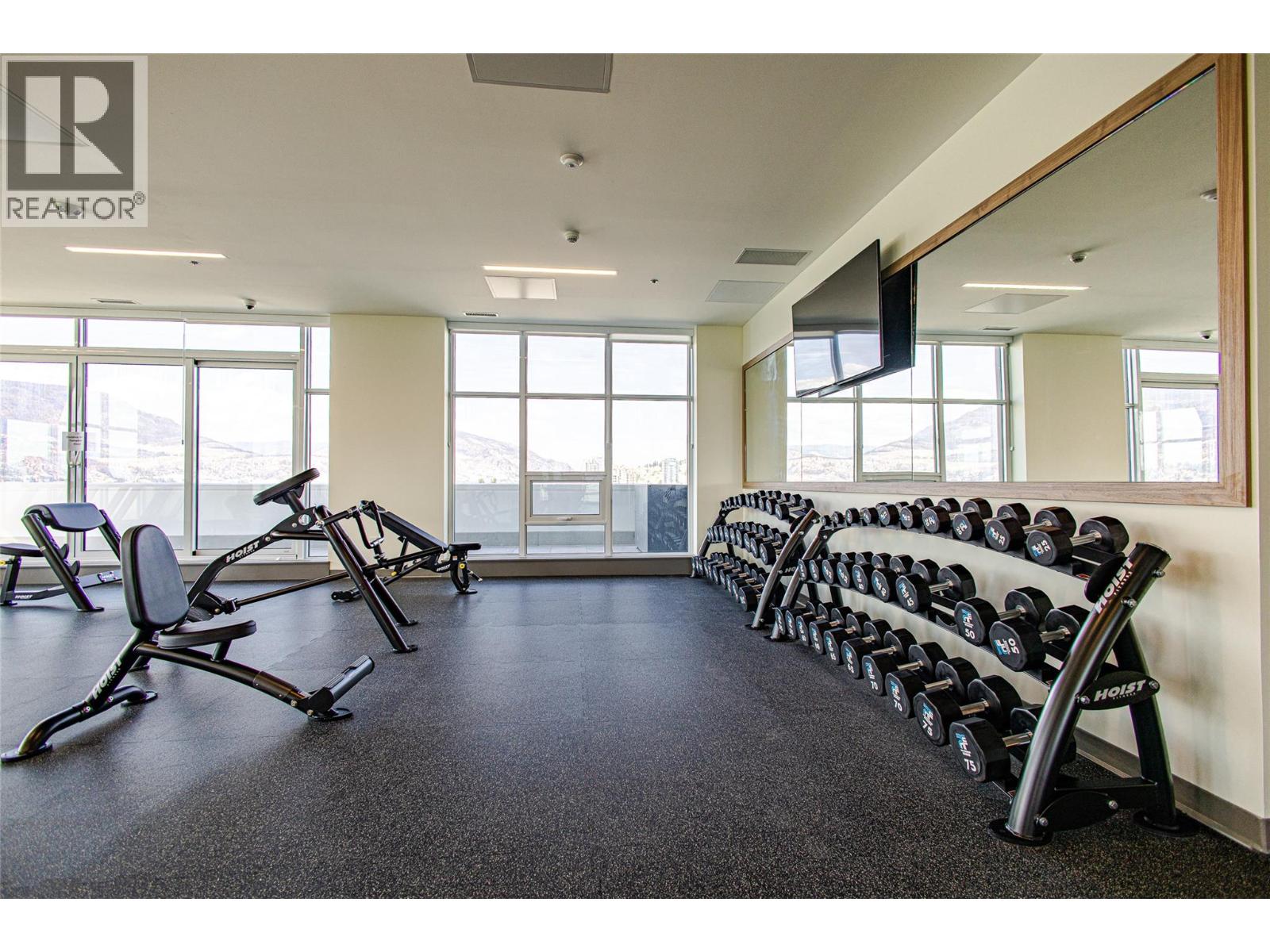 238 Leon Avenue Unit# 2401