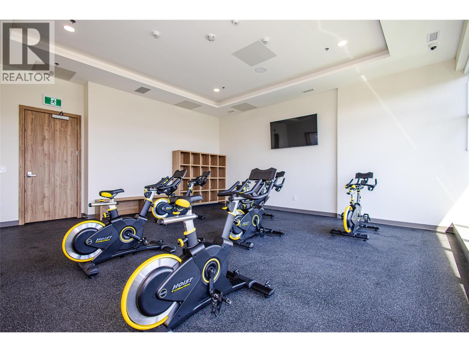 238 Leon Avenue Unit# 2401