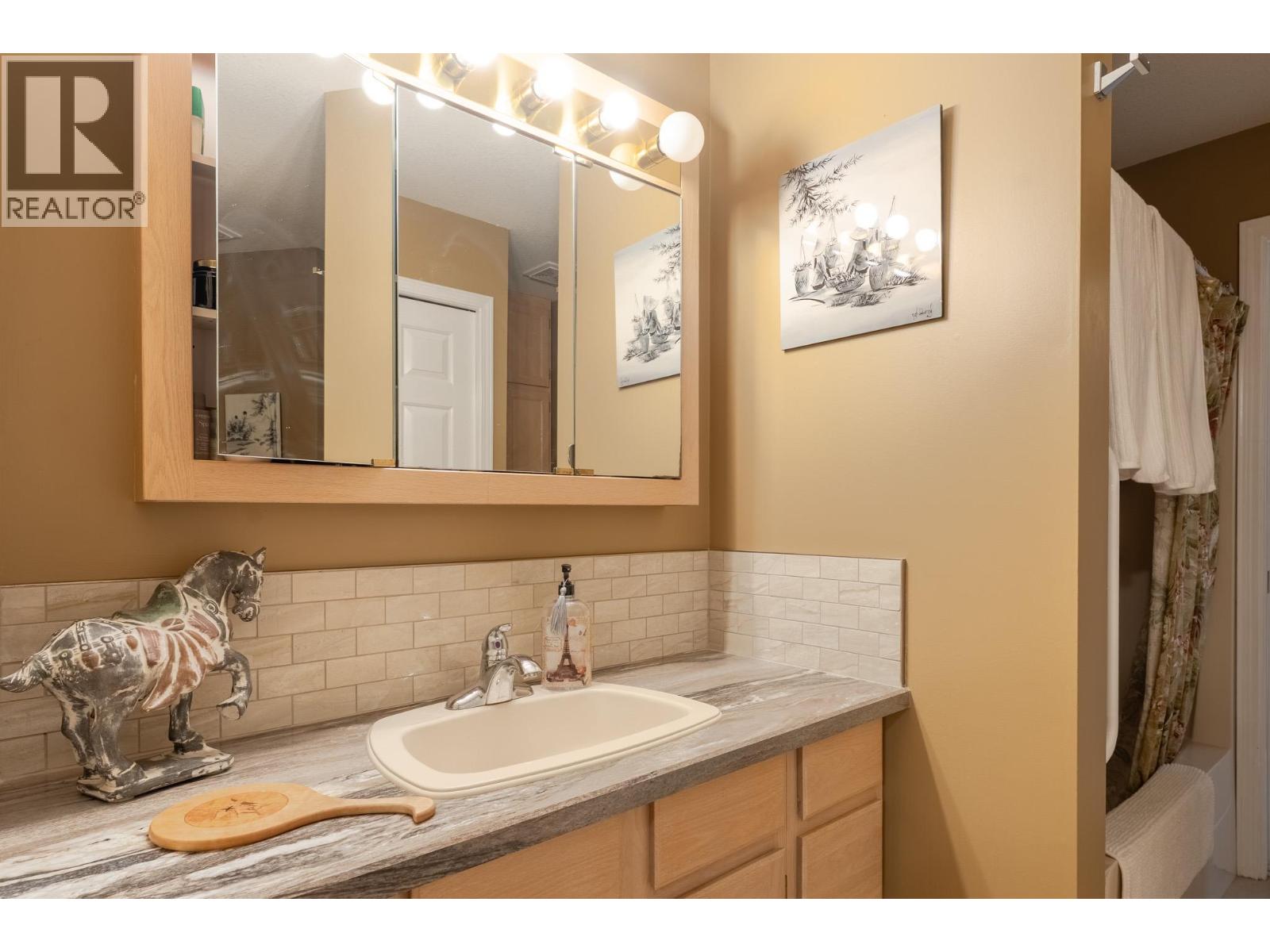 415 Commonwealth Road Unit# 1312