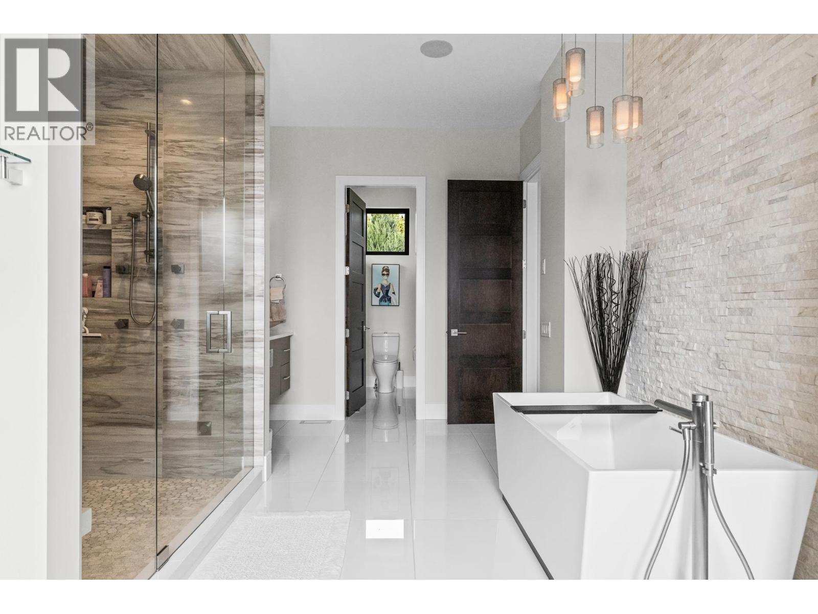 162 Skyland Drive