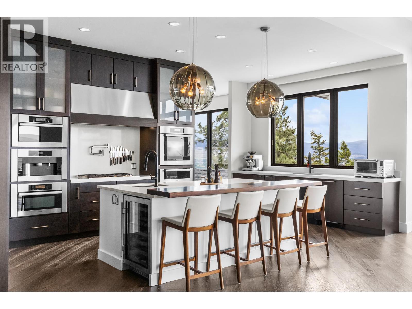 162 Skyland Drive