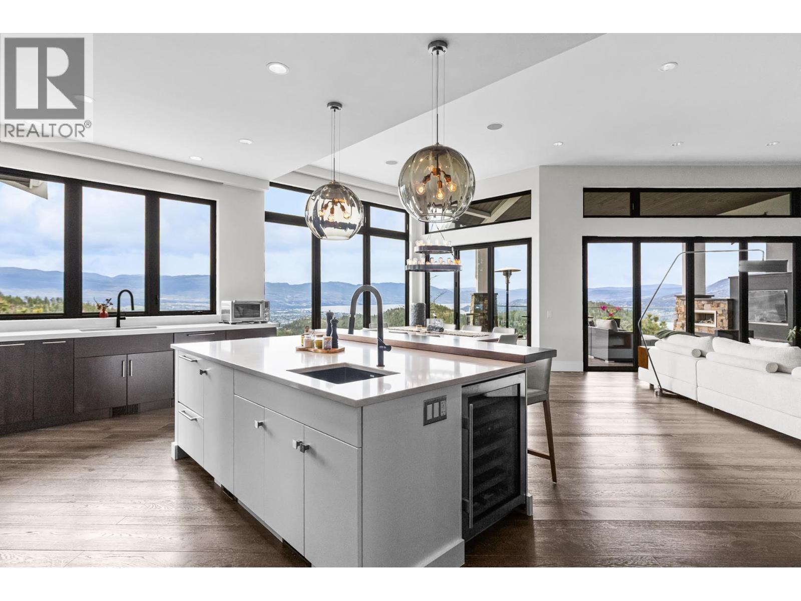 162 Skyland Drive