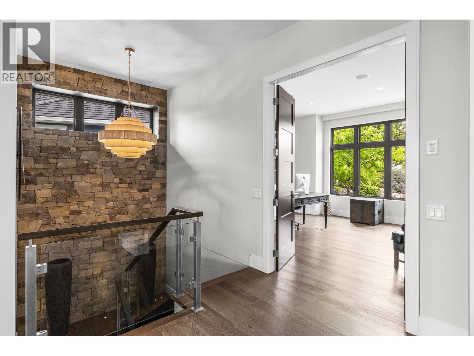 162 Skyland Drive