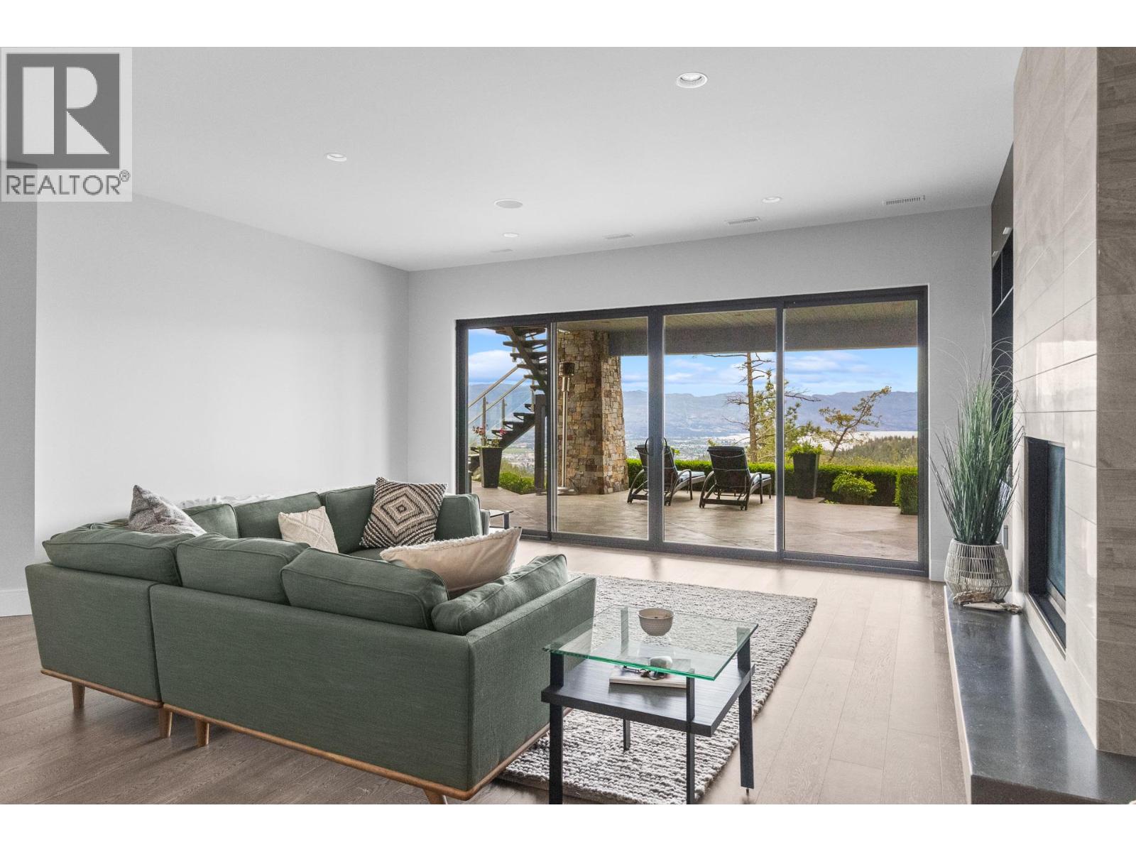 162 Skyland Drive