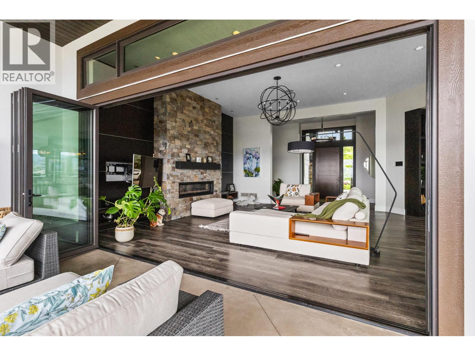 162 Skyland Drive