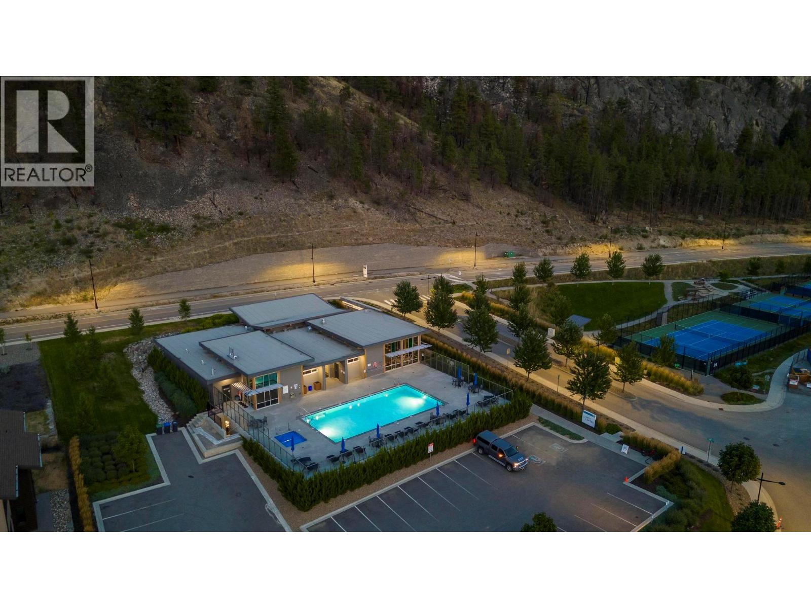 10245 Beacon Hill Drive