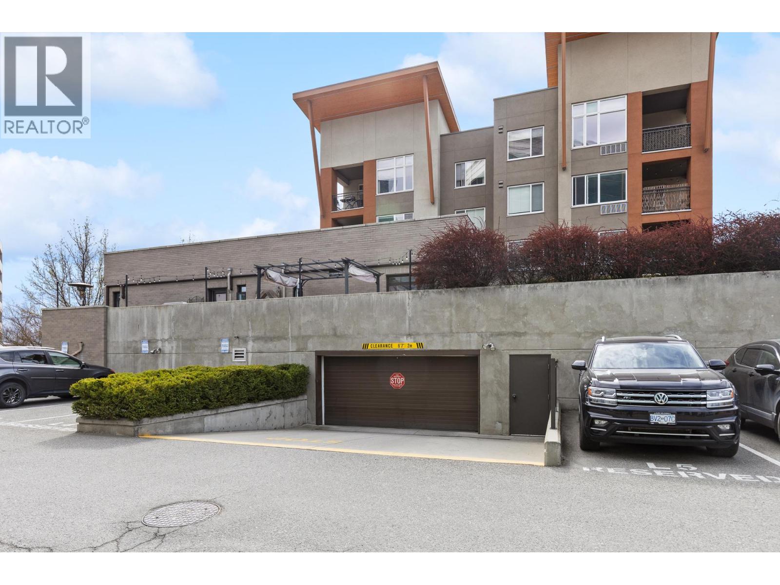 1550 Dickson Avenue Unit# 222
