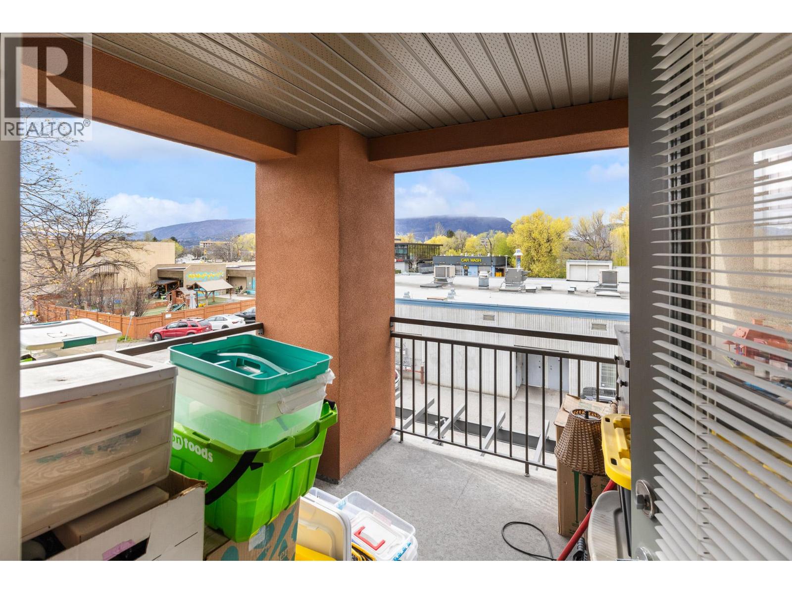 1550 Dickson Avenue Unit# 222