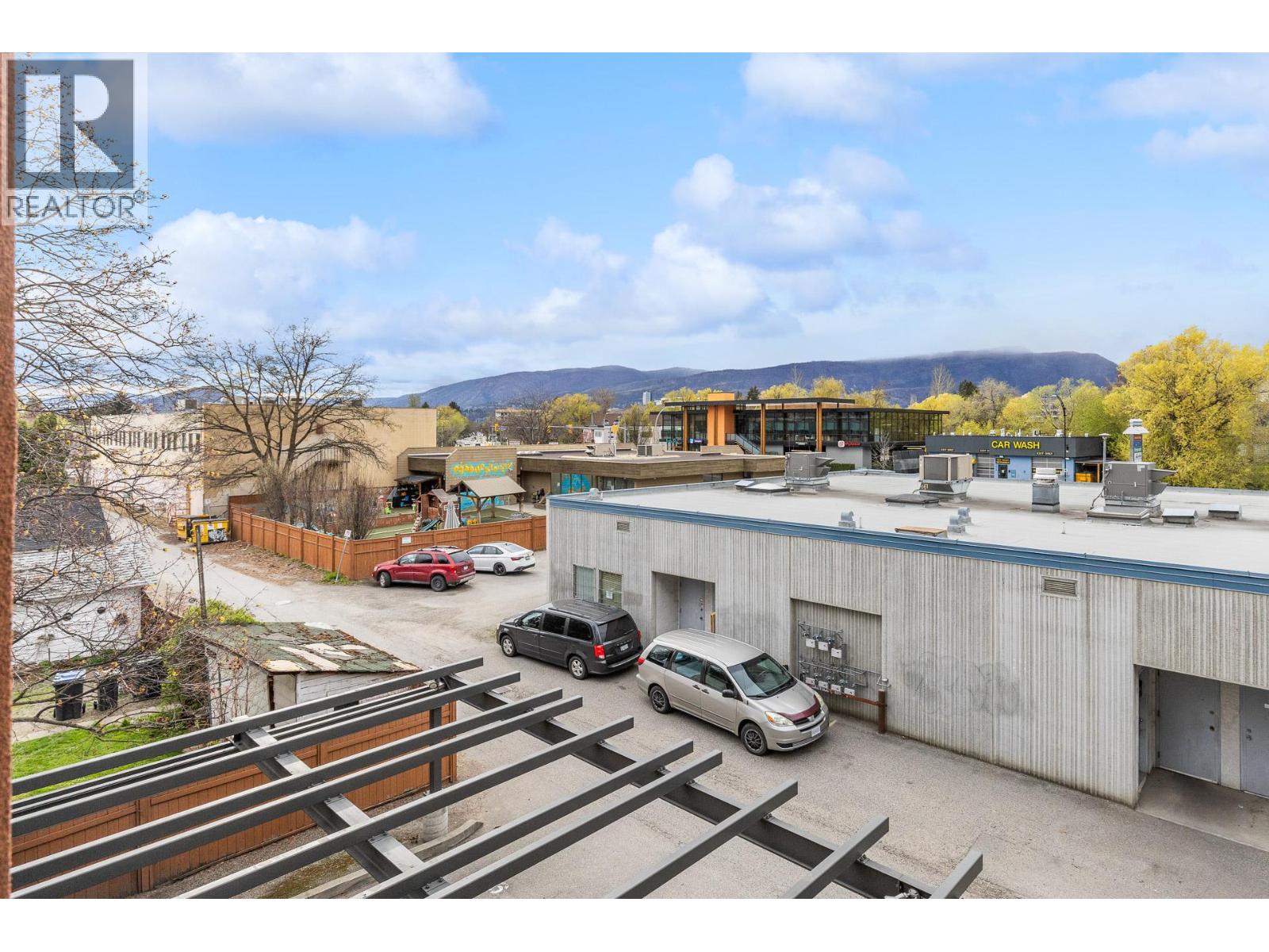 1550 Dickson Avenue Unit# 222