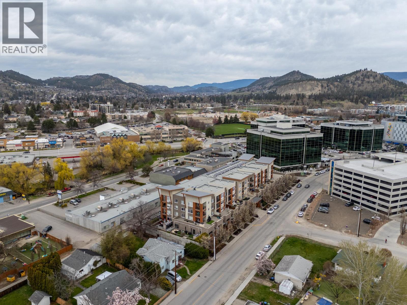 1550 Dickson Avenue Unit# 222