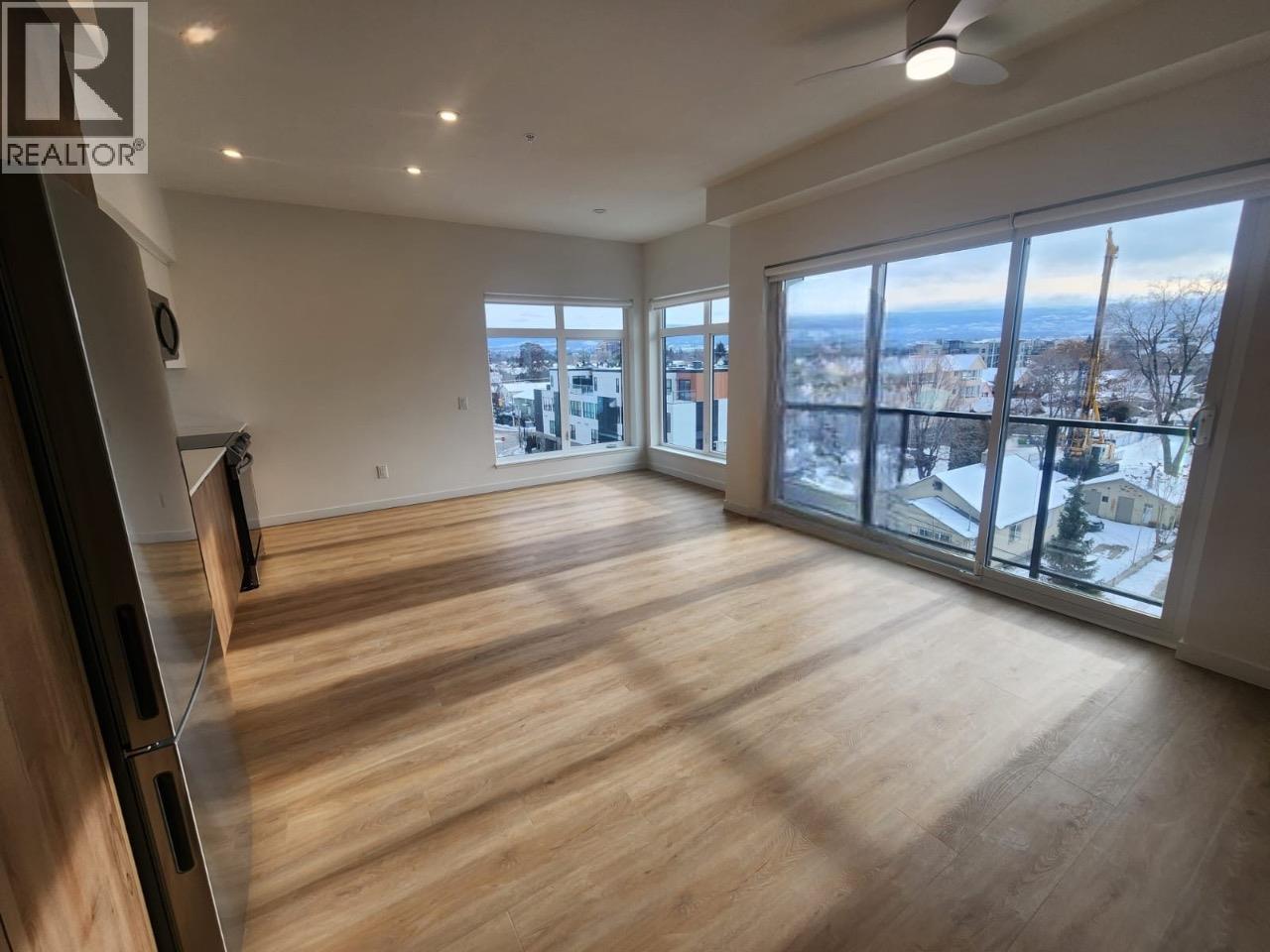 604 Cawston Avenue Unit# 509