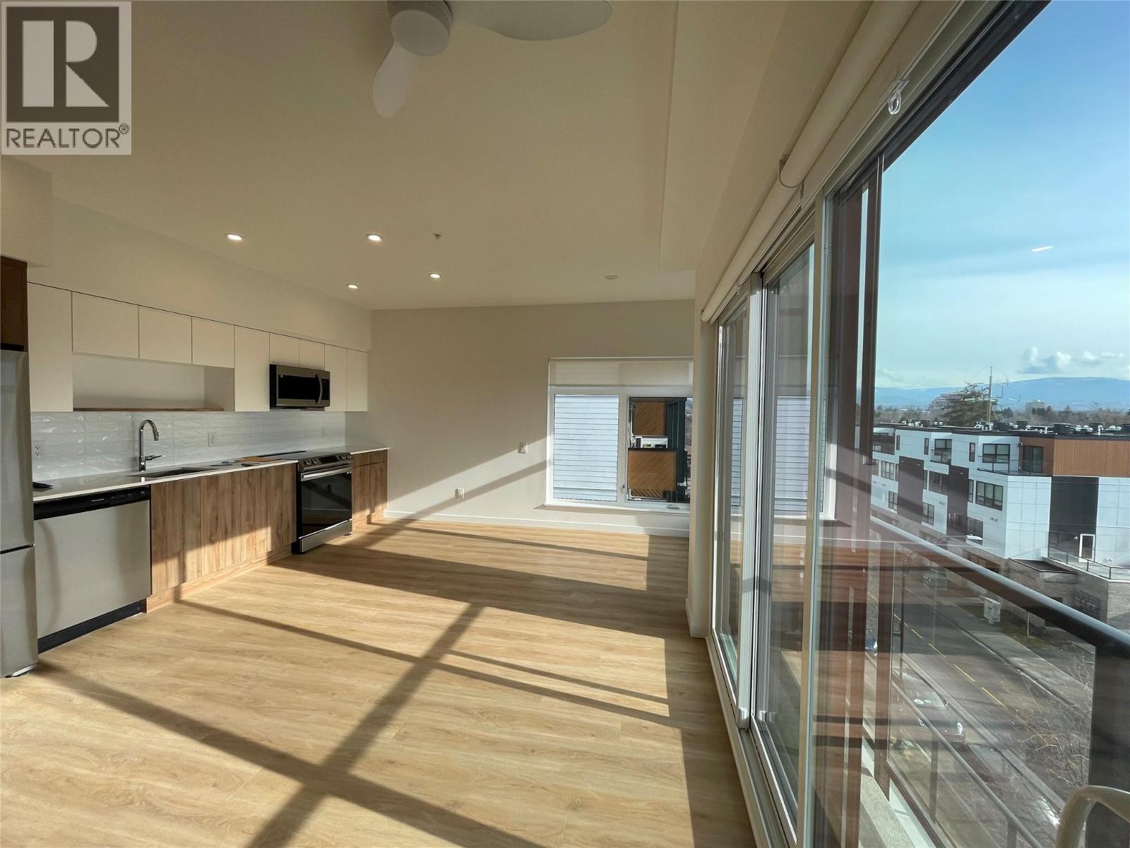 604 Cawston Avenue Unit# 509