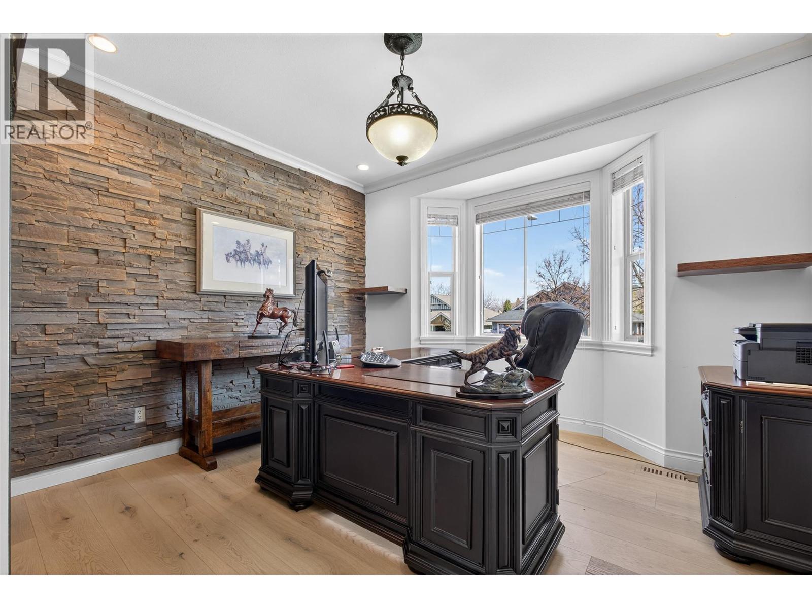 336 Quilchena Drive
