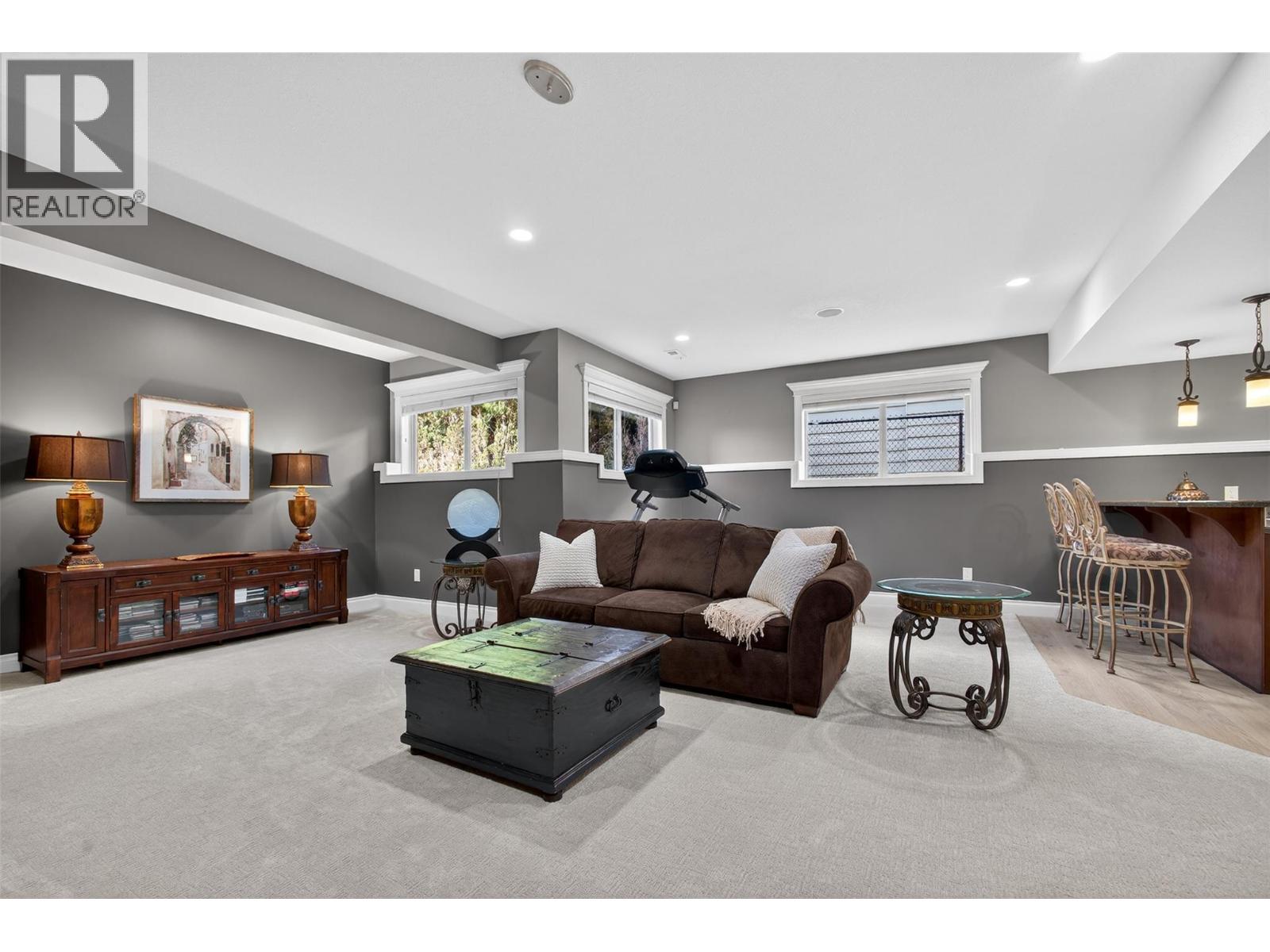 336 Quilchena Drive