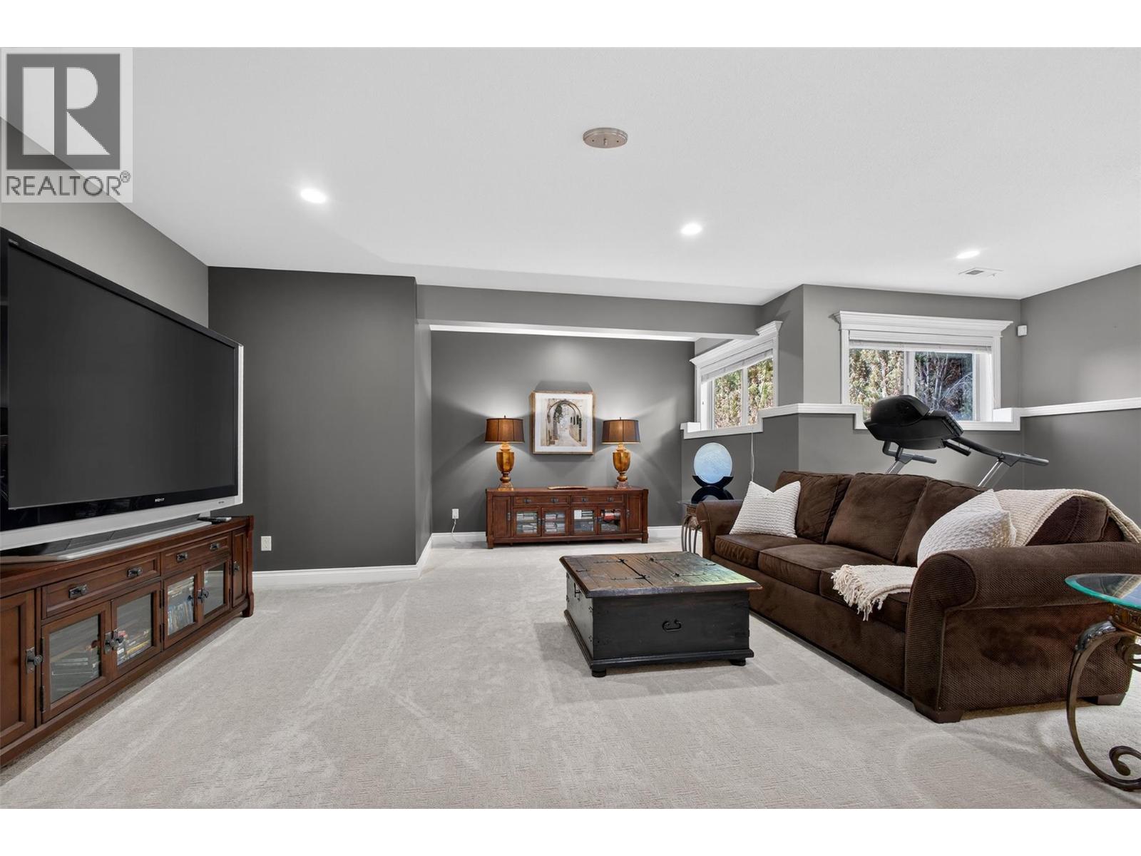 336 Quilchena Drive