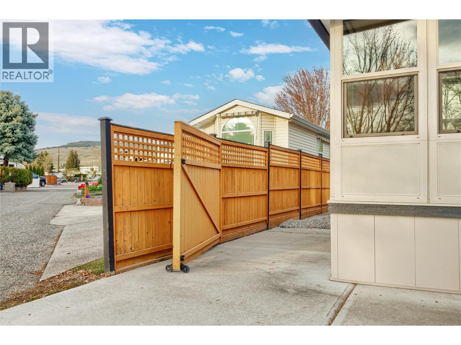 415 Commonwealth Road Unit# 247