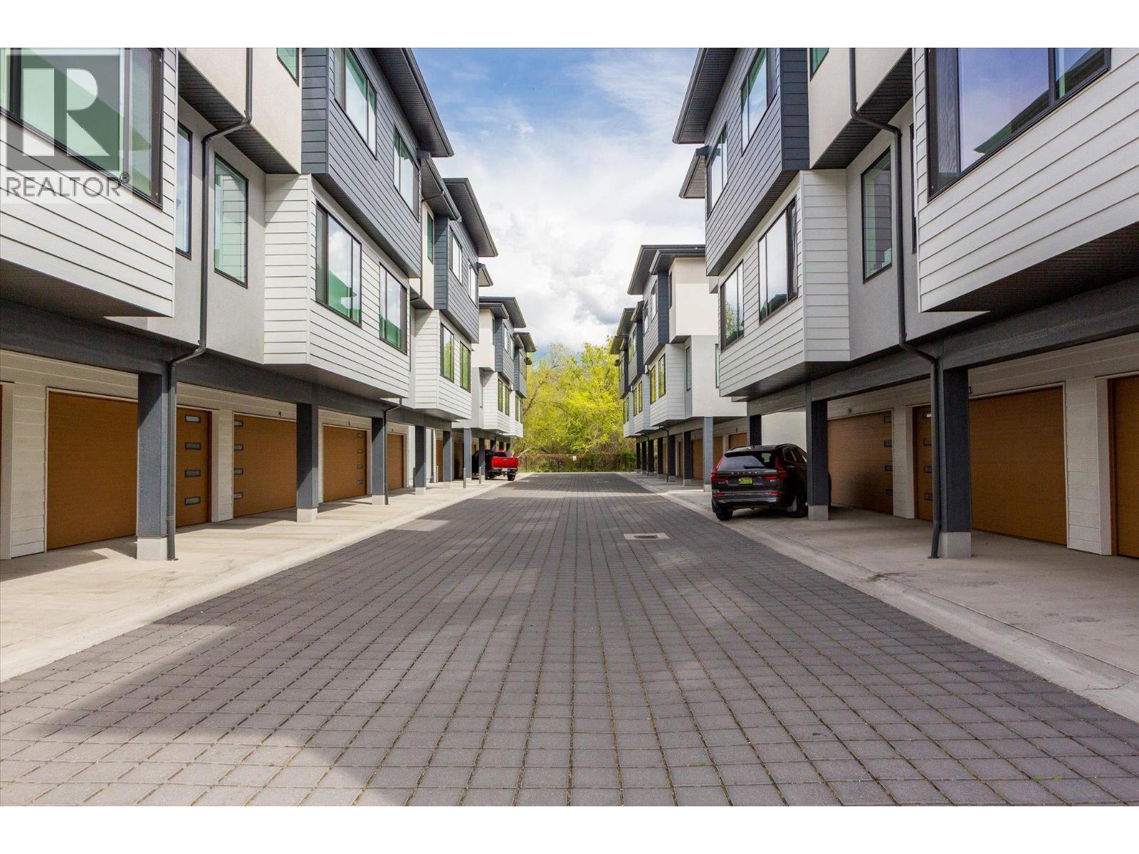 1225 Findlay Road Unit# 16