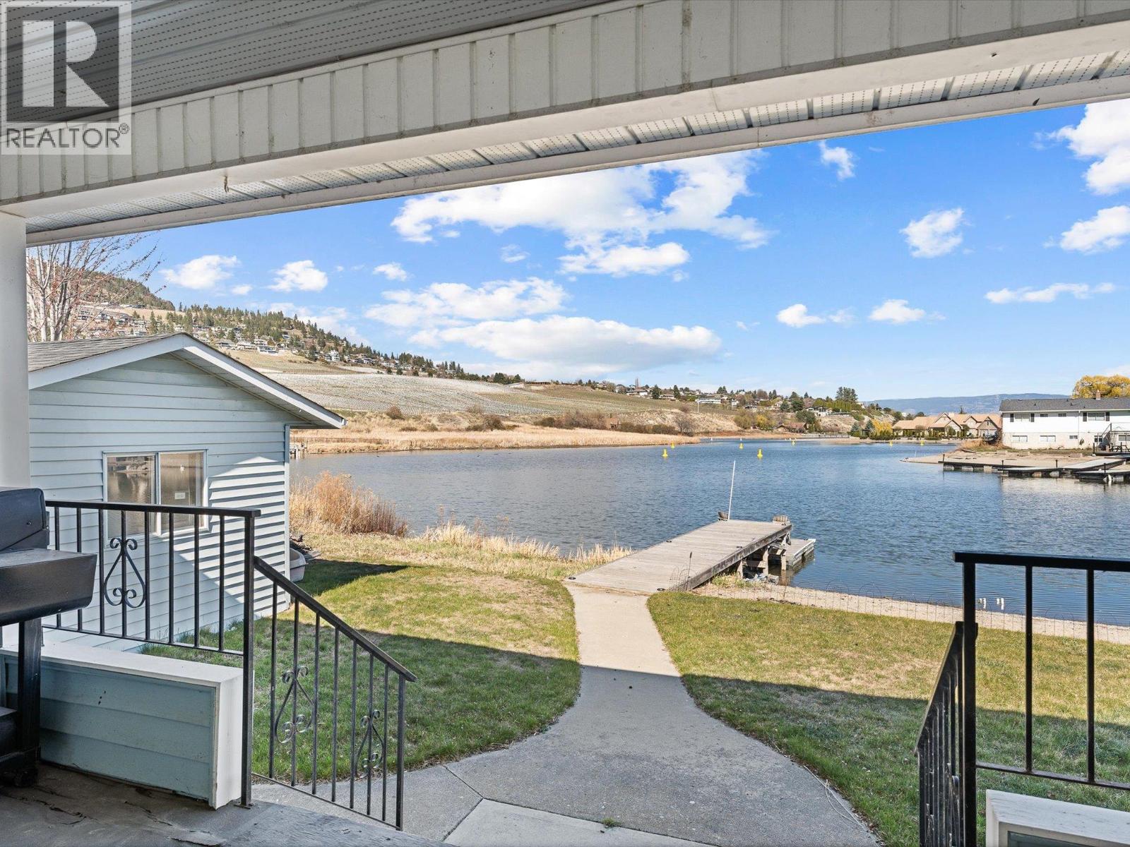 1428 Green Bay Road