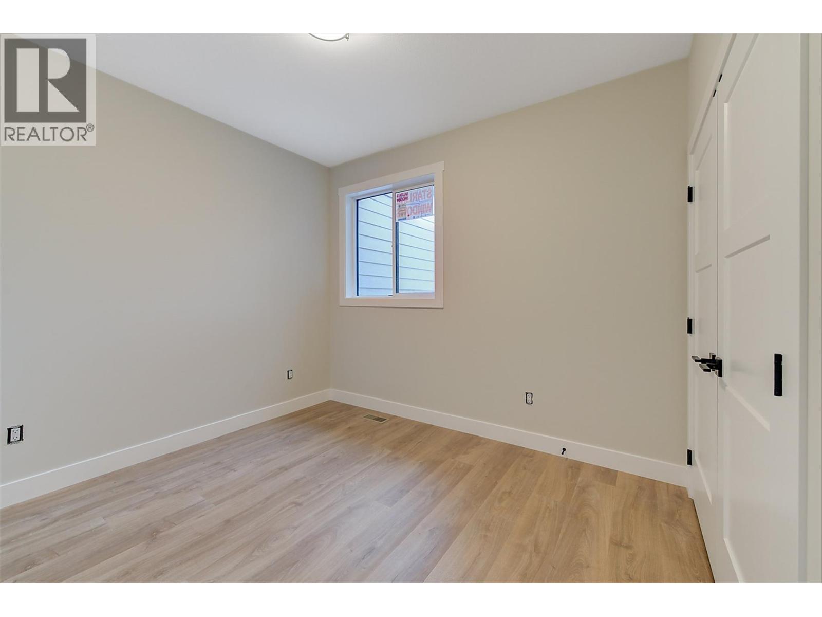 732 Coopland Crescent Unit# 1