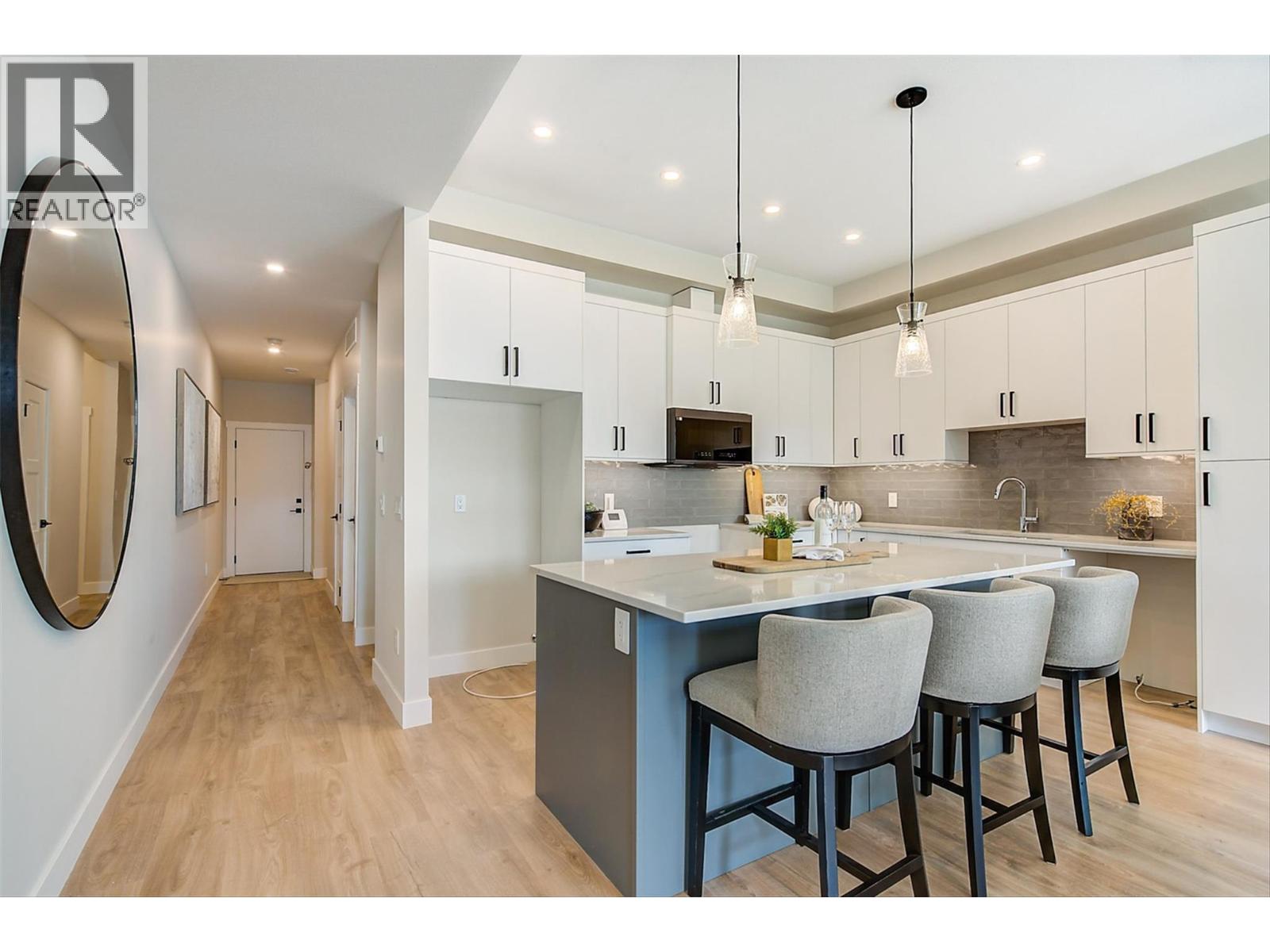 732 Coopland Crescent Unit# 1