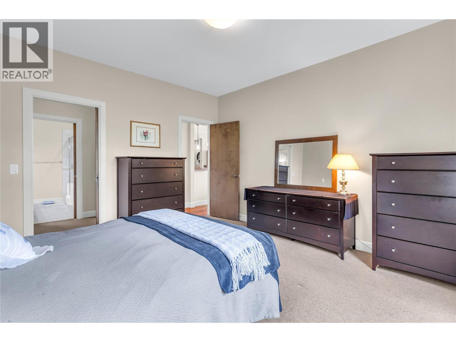 669 Long Ridge Drive Unit# 13
