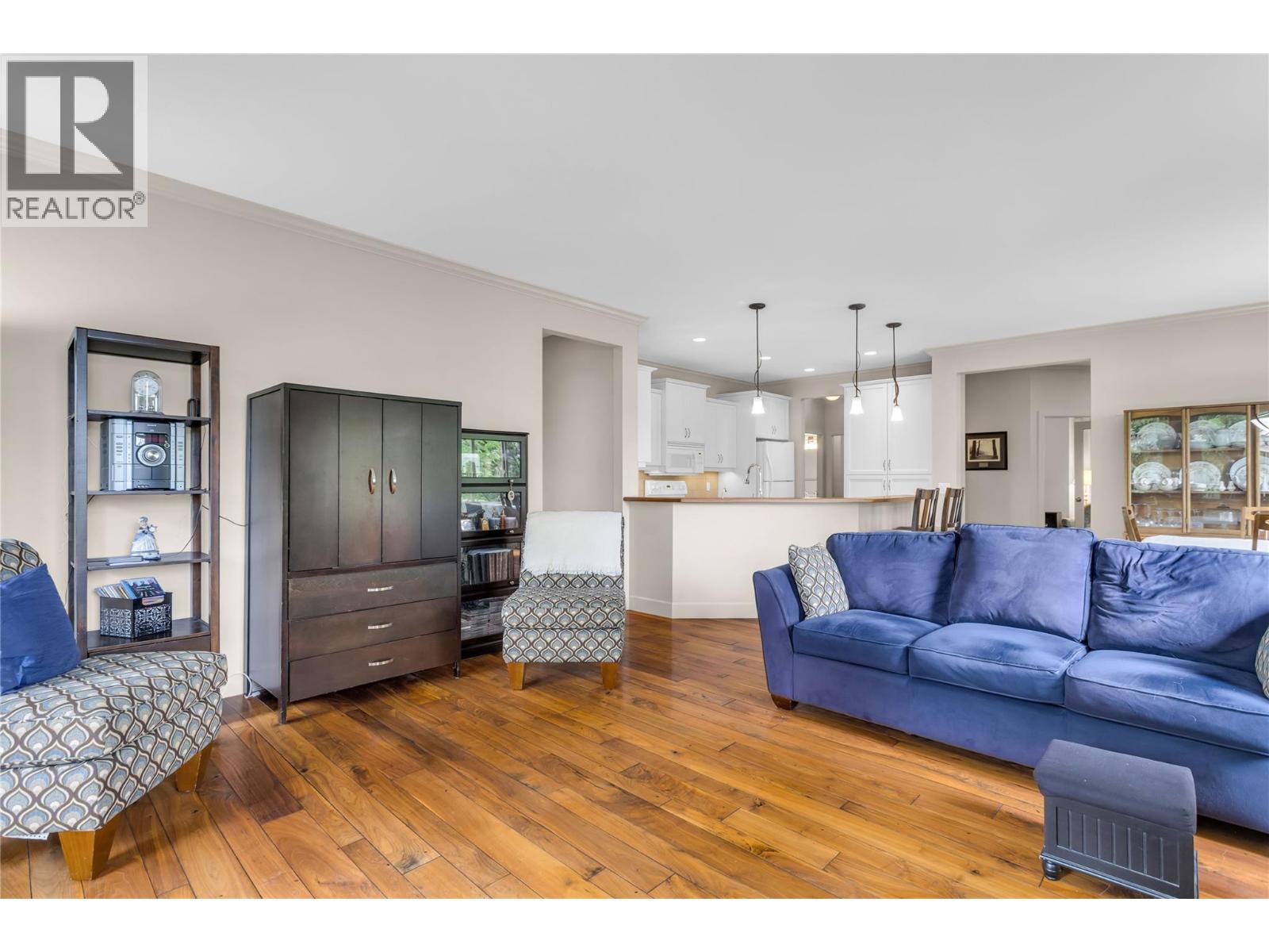 669 Long Ridge Drive Unit# 13