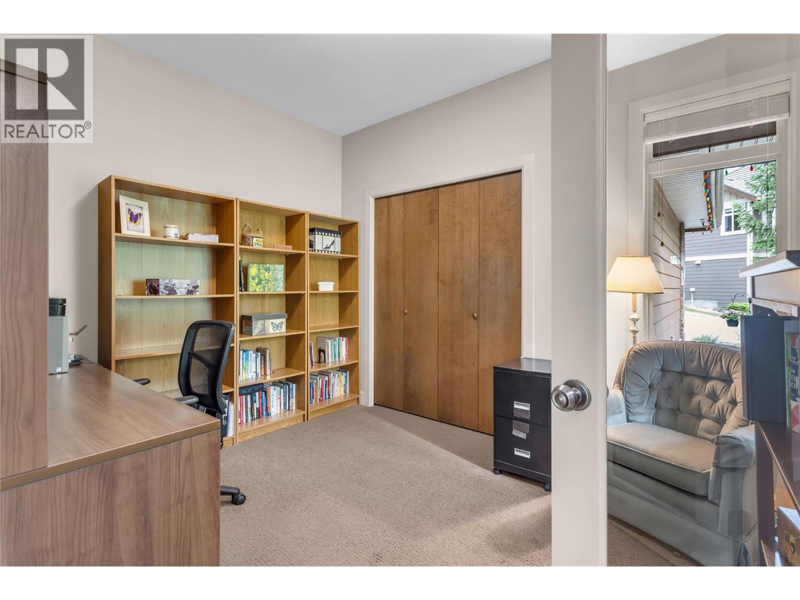 669 Long Ridge Drive Unit# 13