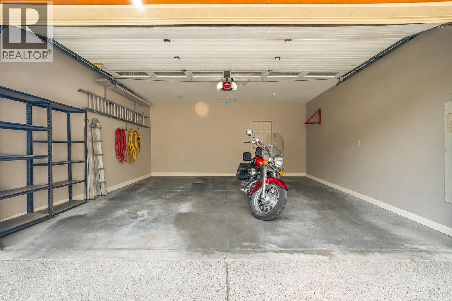 669 Long Ridge Drive Unit# 13
