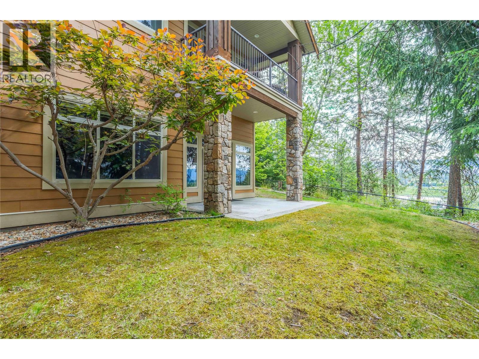 669 Long Ridge Drive Unit# 13