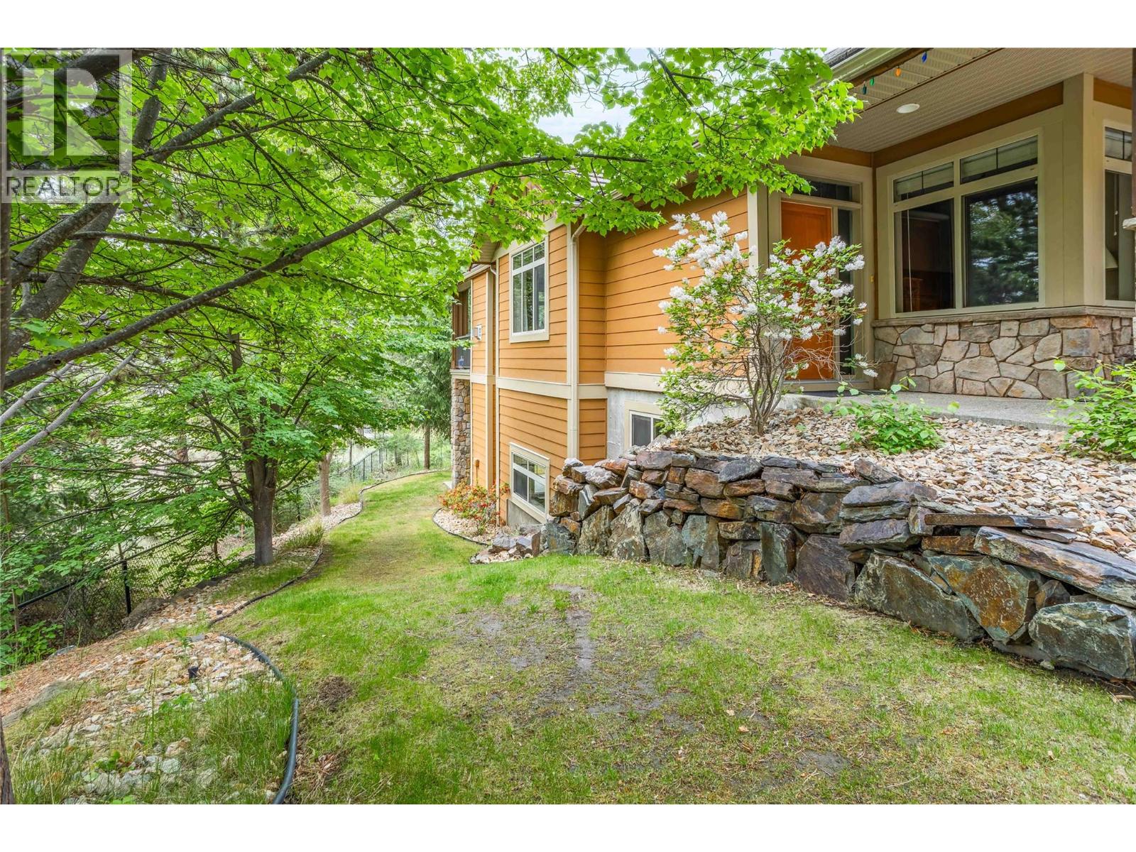 669 Long Ridge Drive Unit# 13