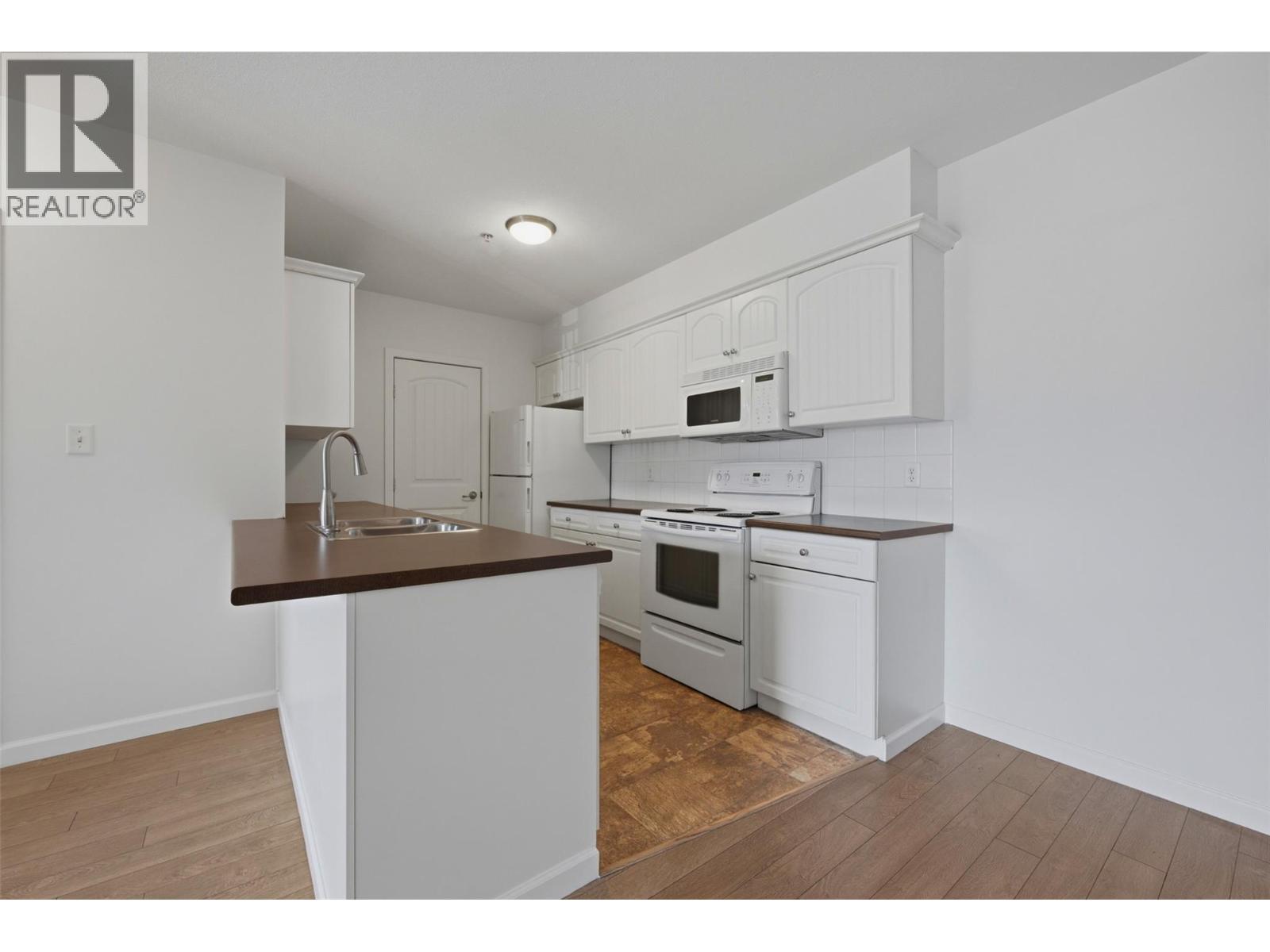 140 Asher Road Unit# 302