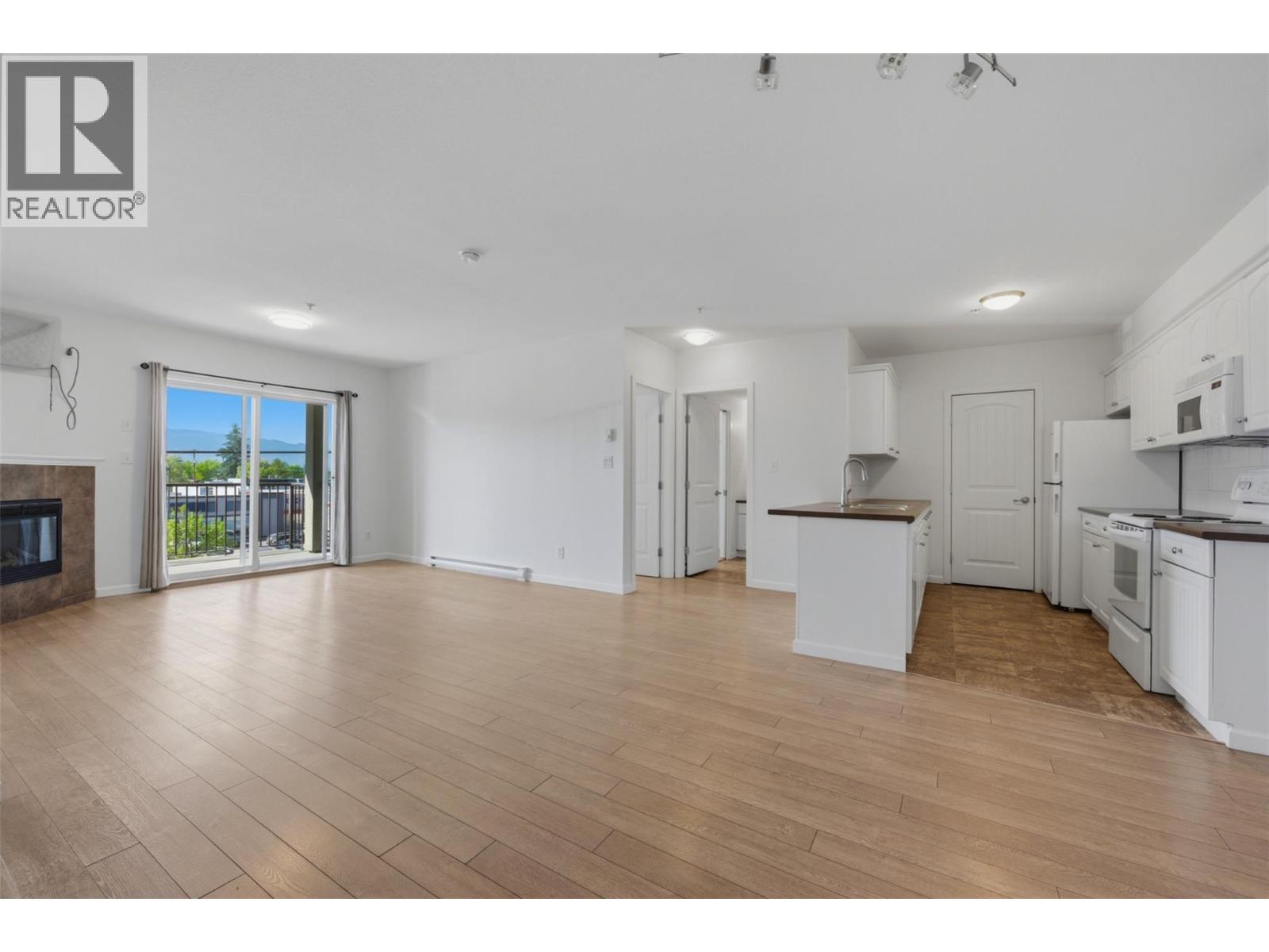 140 Asher Road Unit# 302