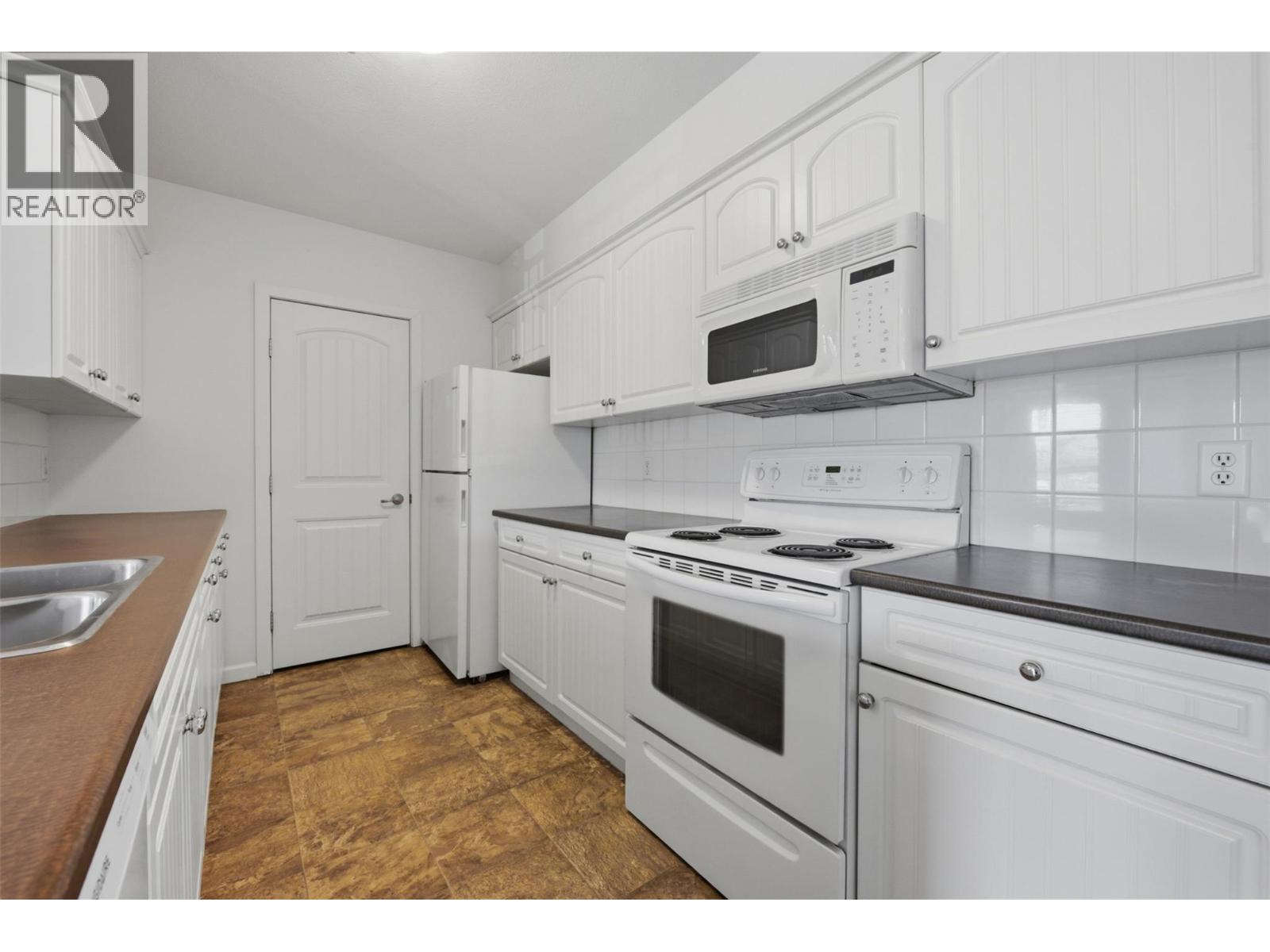 140 Asher Road Unit# 302