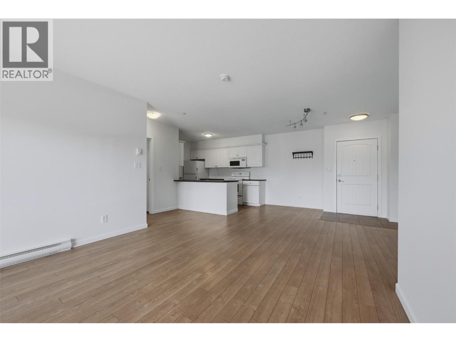 140 Asher Road Unit# 302