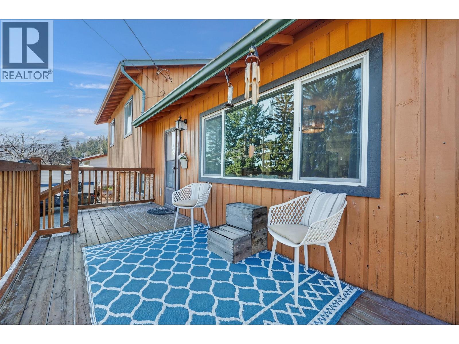 7312 Fintry Delta Road