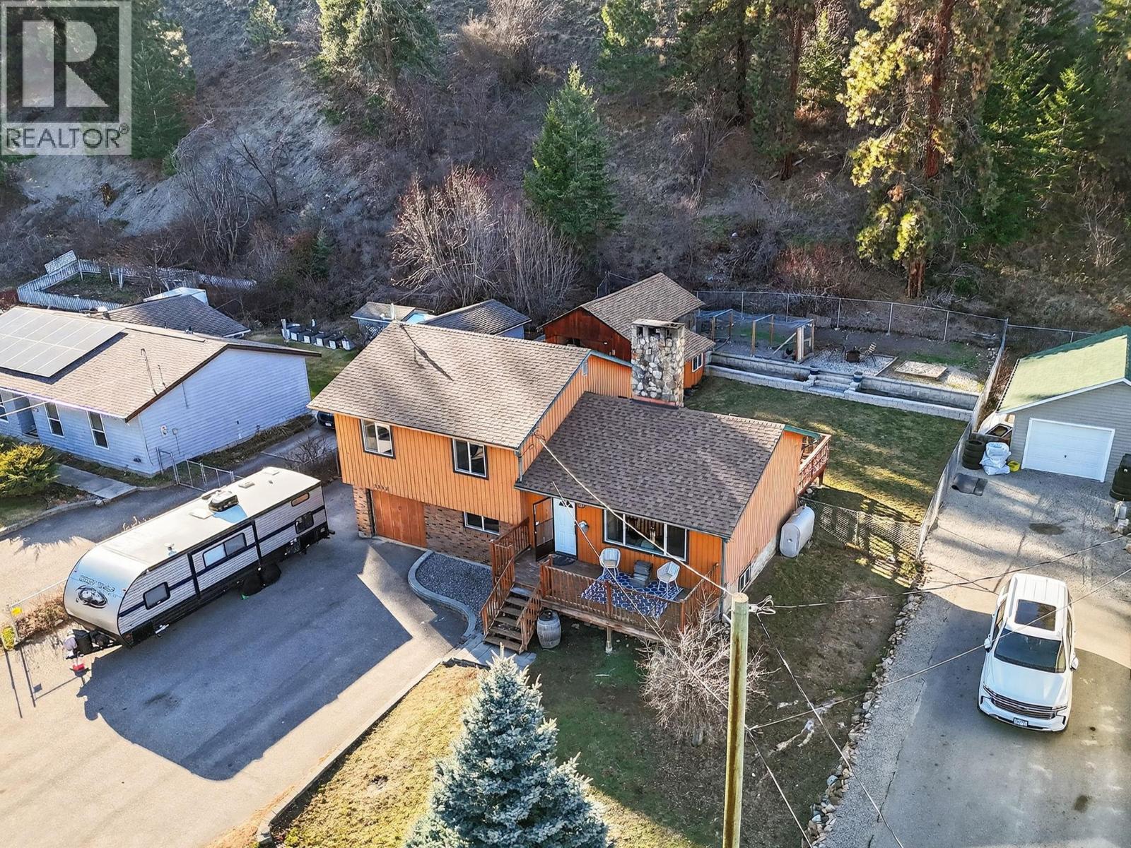 7312 Fintry Delta Road