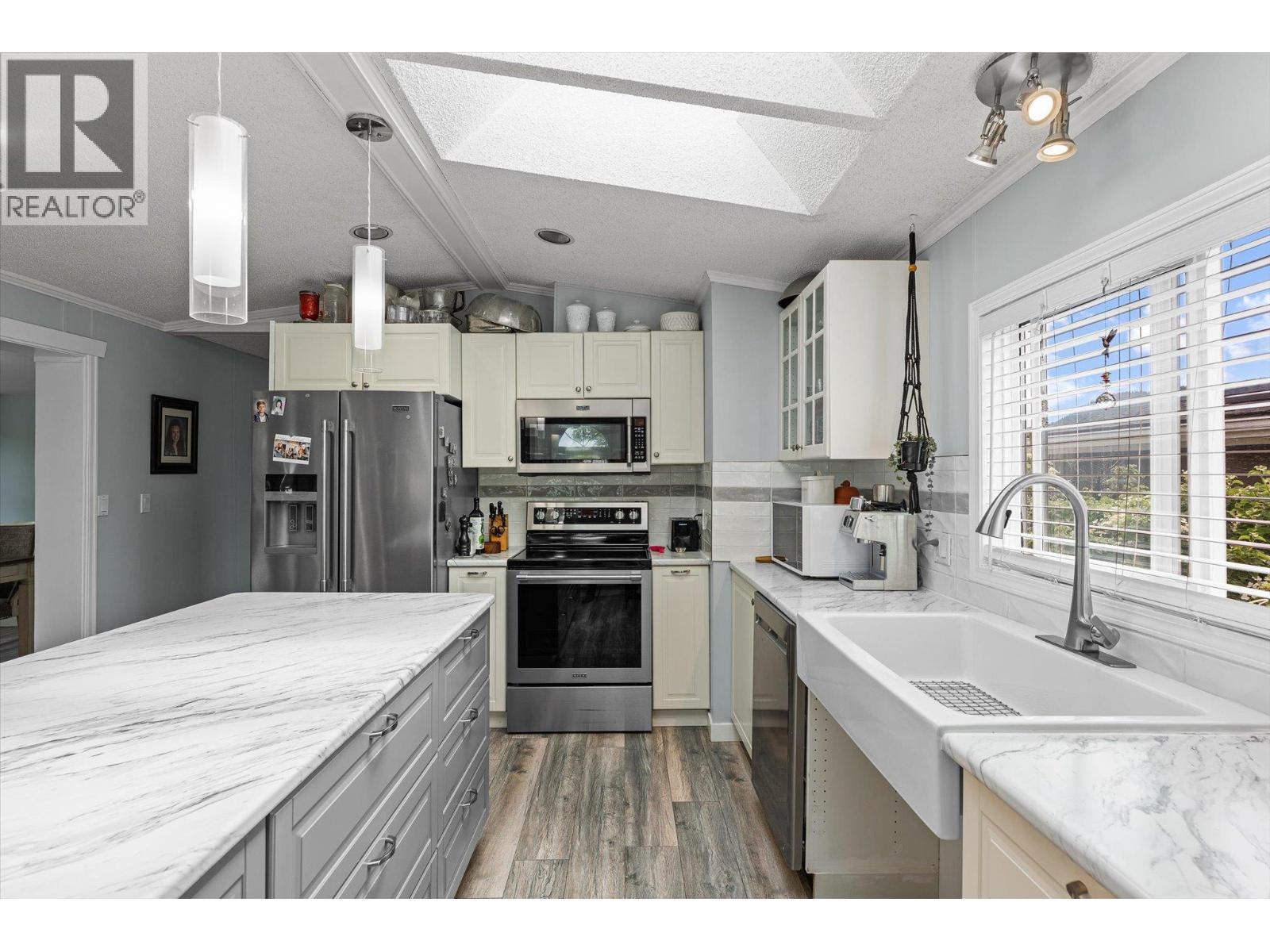 720 Commonwealth Road Unit# 203