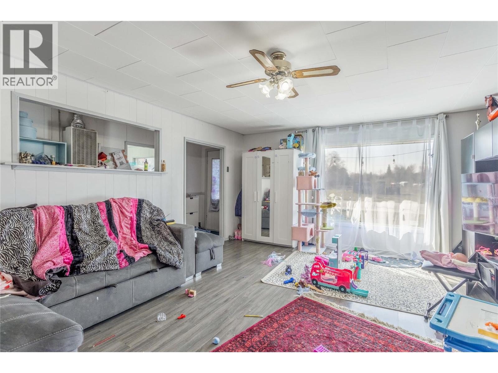 3144 Woodsdale Road
